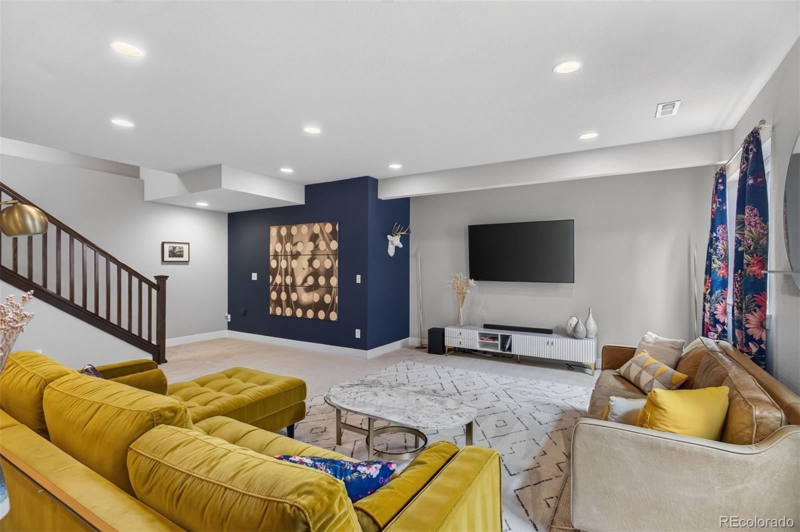 MLS Image #33 for 8775 e 55th avenue,denver, Colorado