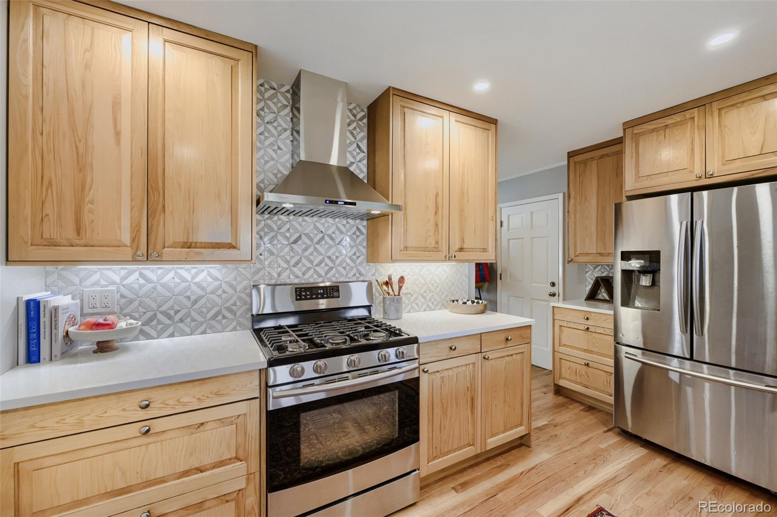 MLS Image #12 for 1426 s van dyke way,denver, Colorado