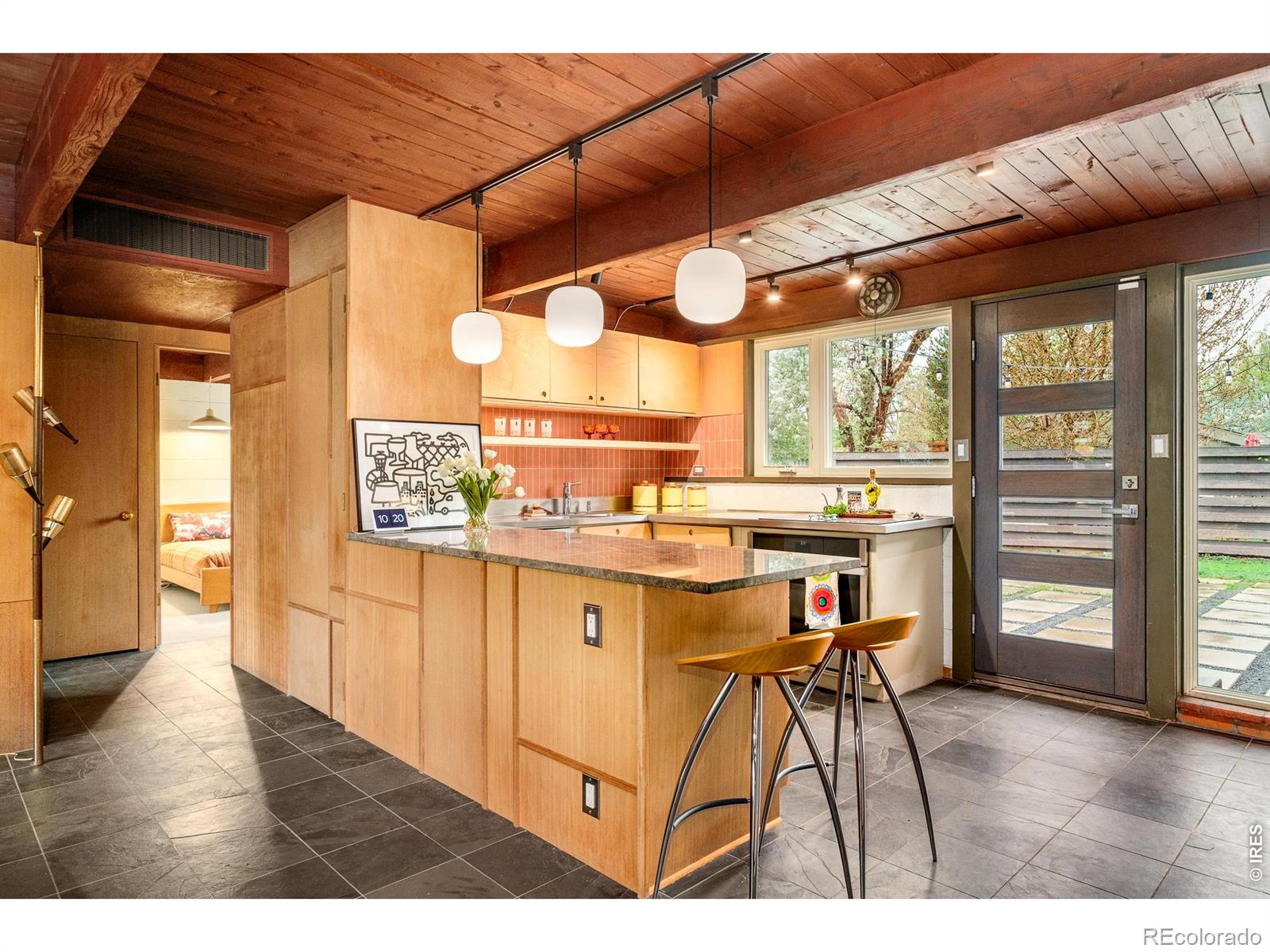 MLS Image #6 for 1431 e dartmouth avenue,englewood, Colorado