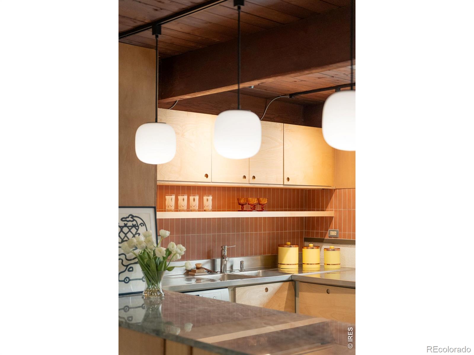 MLS Image #7 for 1431 e dartmouth avenue,englewood, Colorado