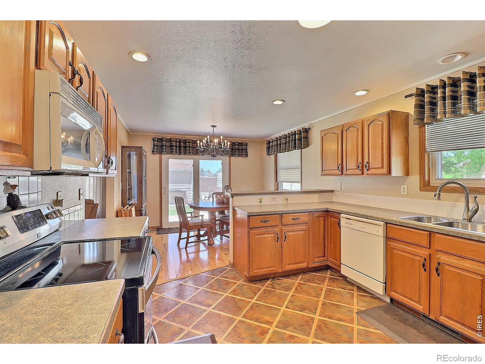 MLS Image #13 for 4207 w 30th street,greeley, Colorado