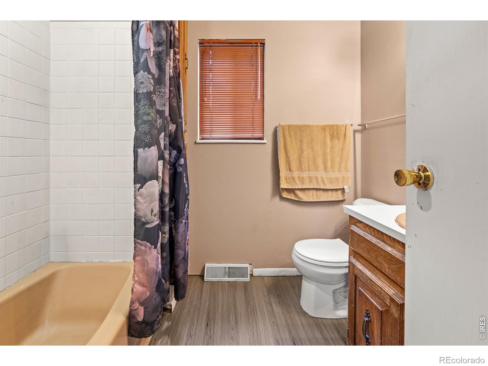 MLS Image #8 for 616  41st avenue,greeley, Colorado