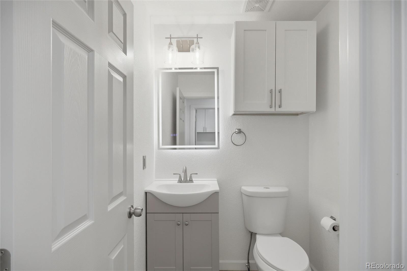 MLS Image #12 for 318  jefferson street,monte vista, Colorado