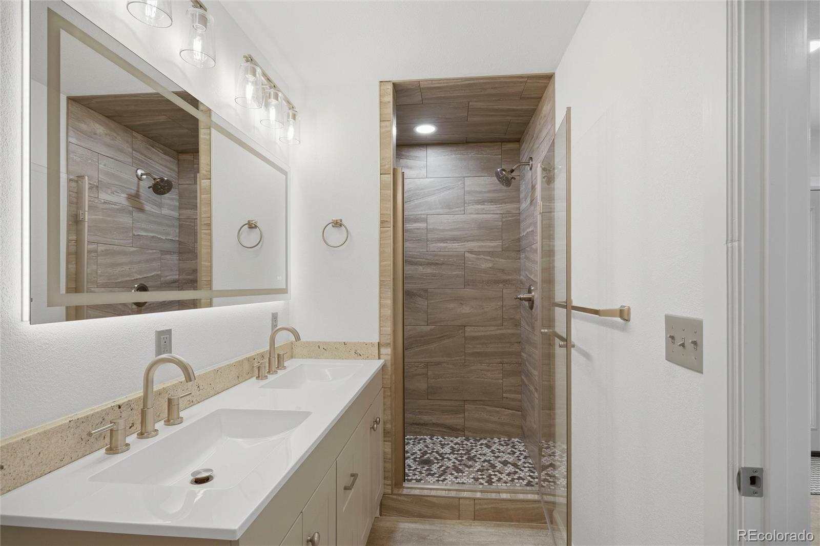 MLS Image #20 for 318  jefferson street,monte vista, Colorado