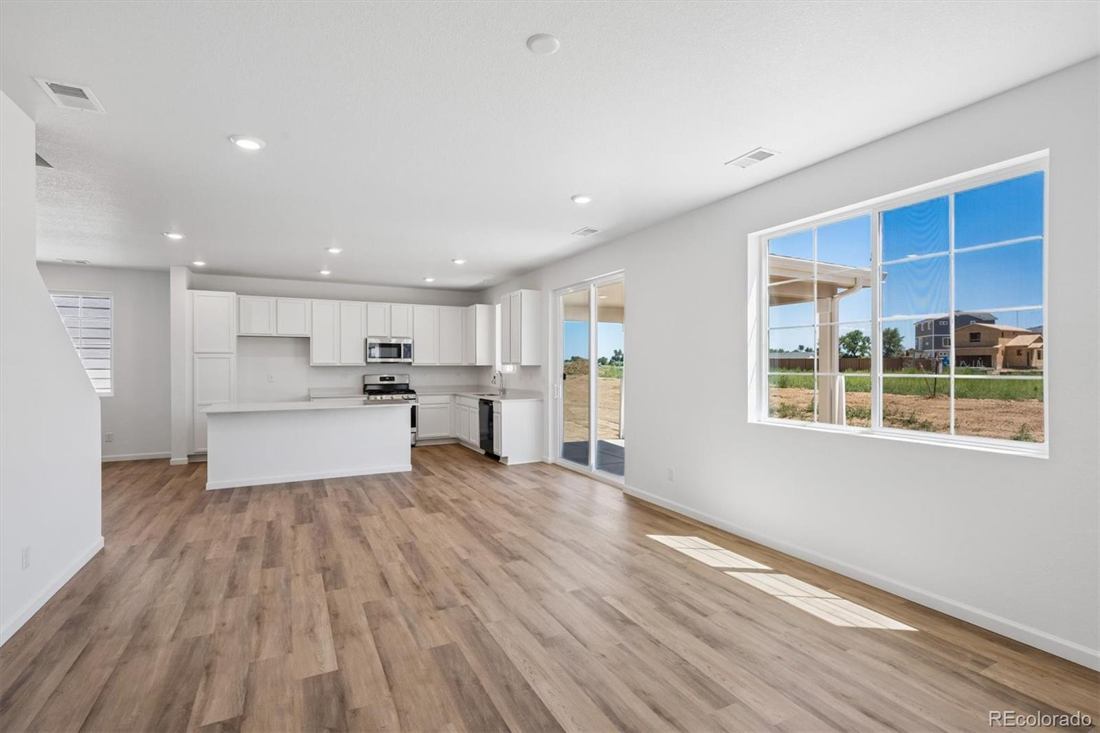 MLS Image #7 for 4184  orangewood drive,johnstown, Colorado
