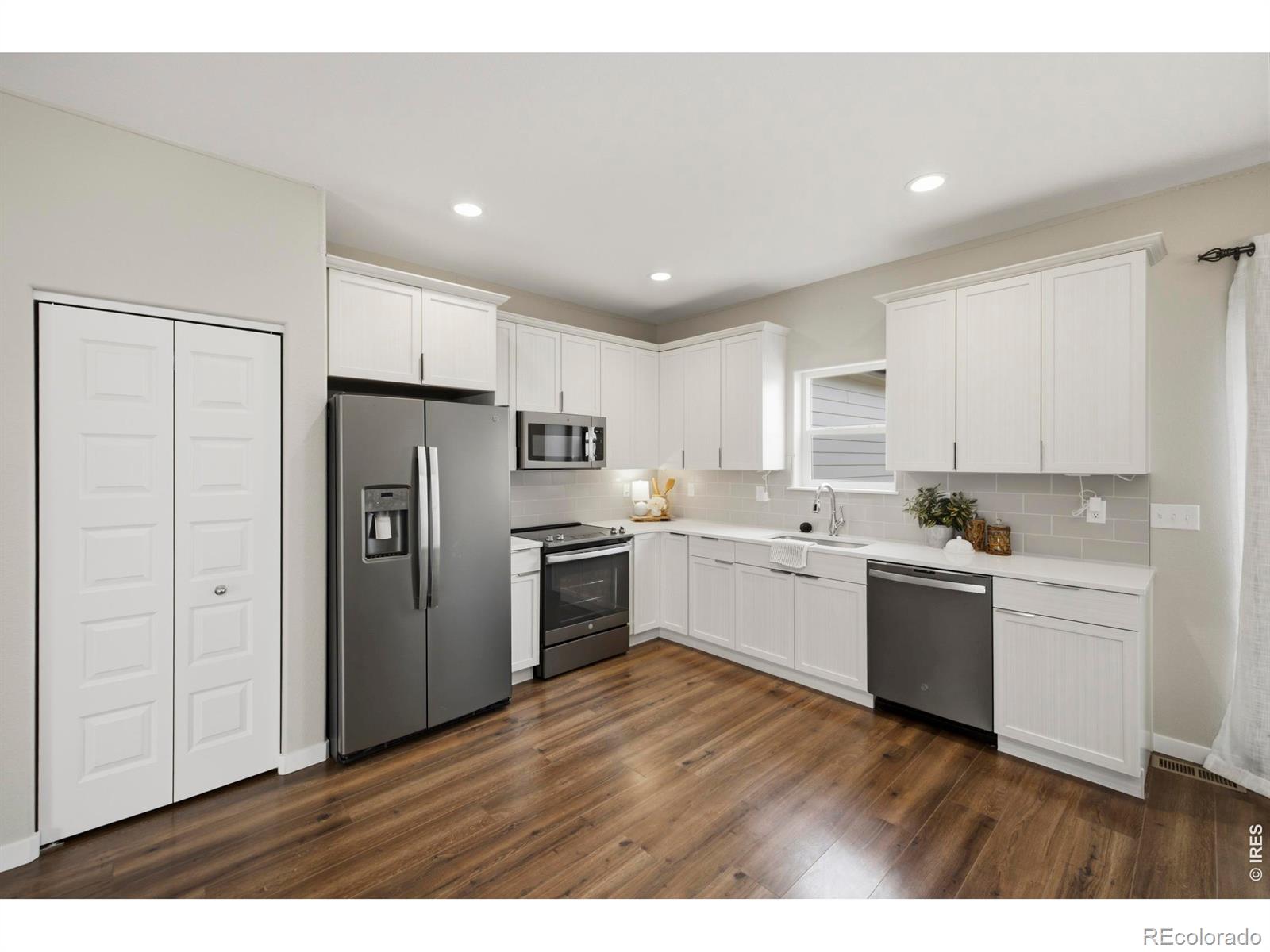 MLS Image #11 for 3673  taylor walker street,loveland, Colorado