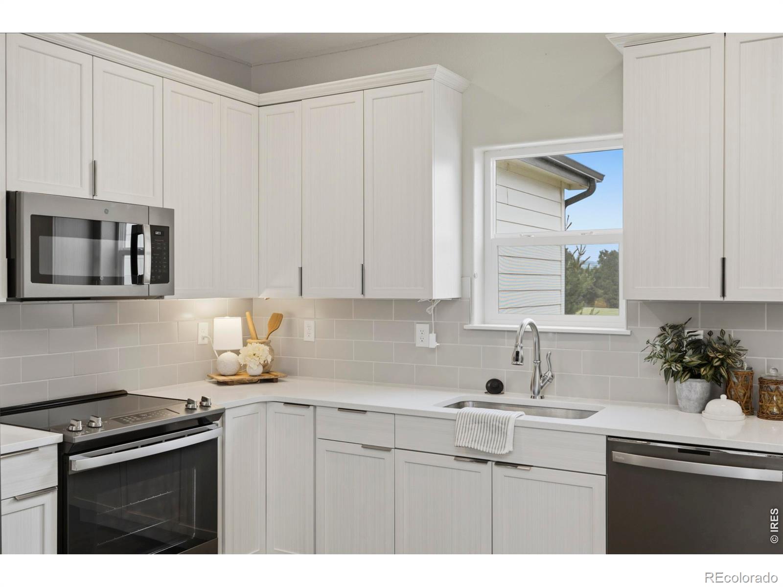 MLS Image #13 for 3673  taylor walker street,loveland, Colorado