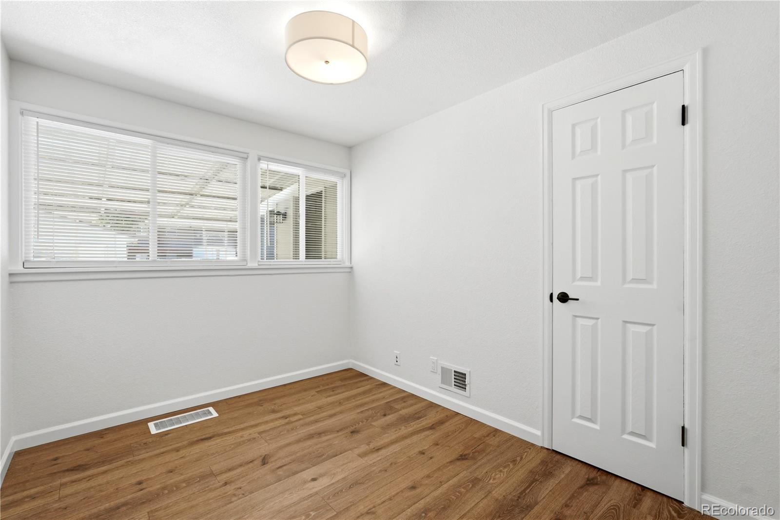 MLS Image #17 for 715  emporia street,aurora, Colorado