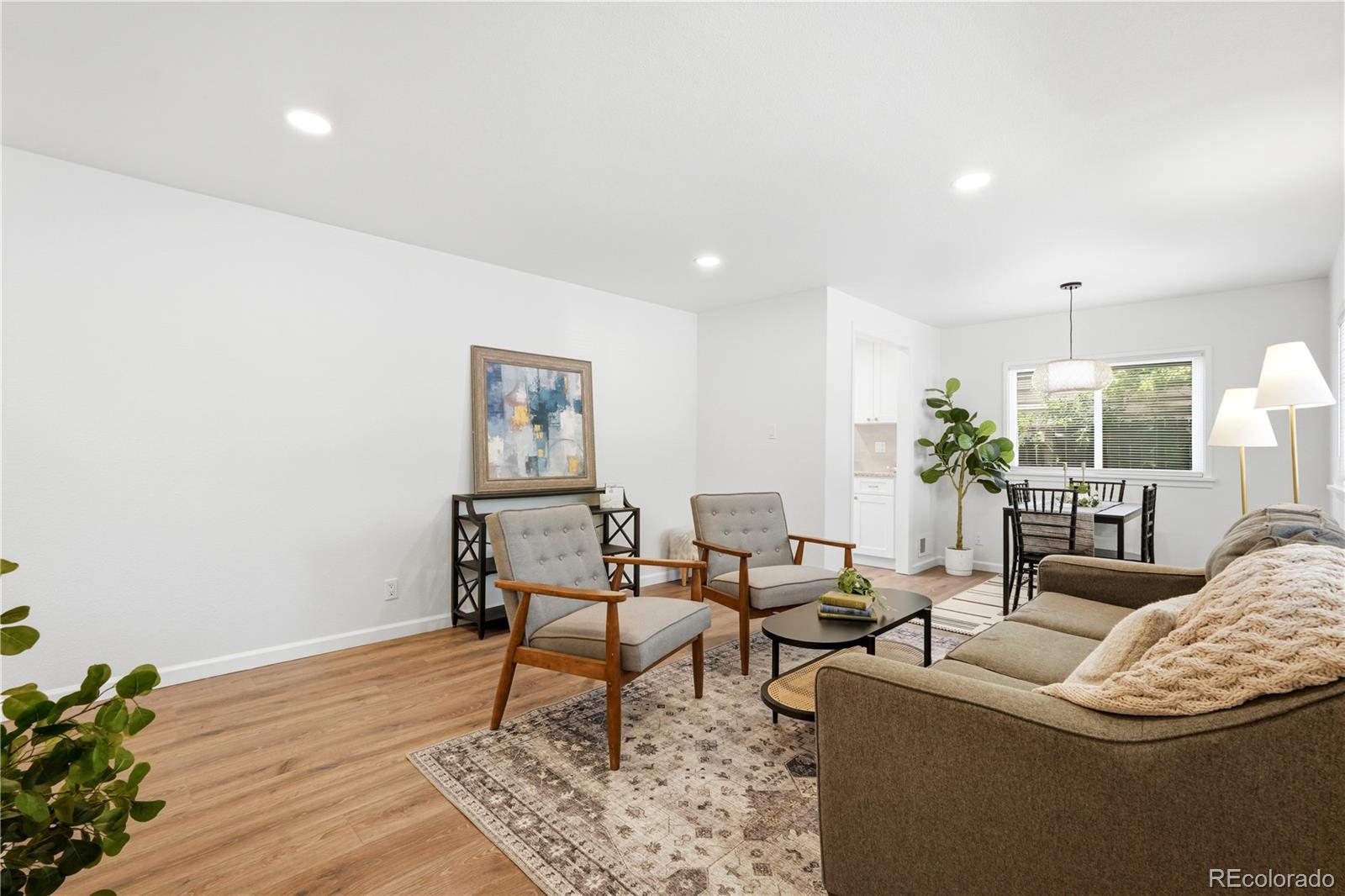 MLS Image #2 for 715  emporia street,aurora, Colorado