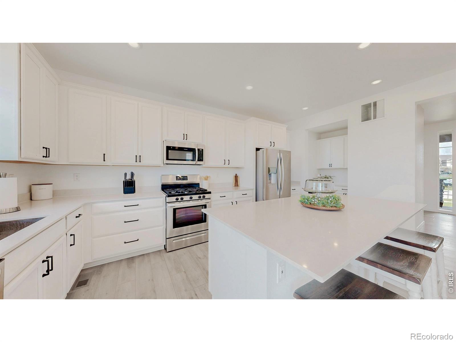 MLS Image #9 for 13045 e 102nd place,commerce city, Colorado