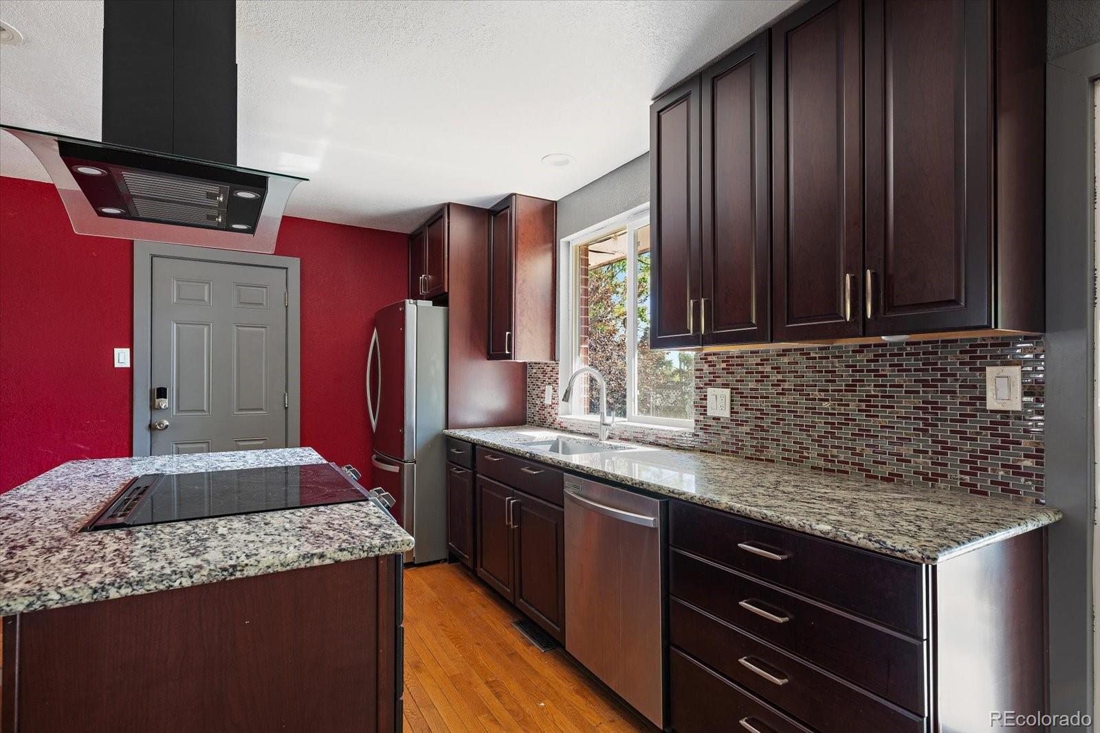 MLS Image #11 for 1048  granby street,aurora, Colorado