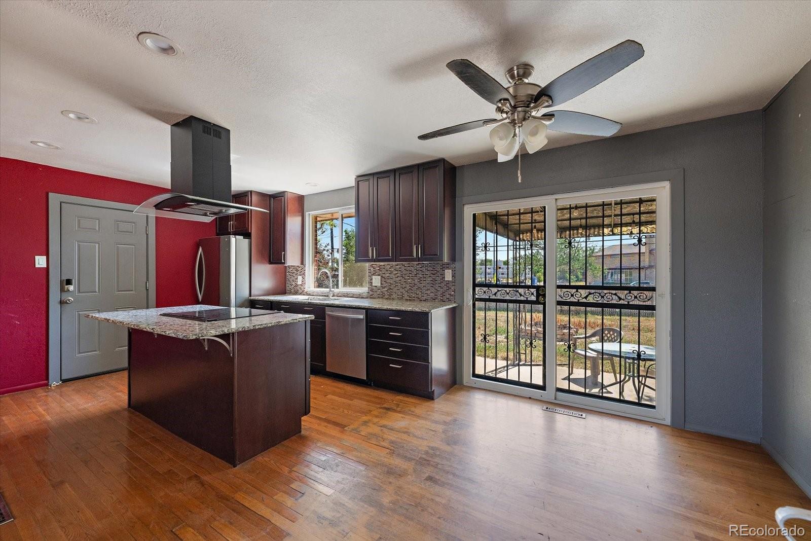 MLS Image #7 for 1048  granby street,aurora, Colorado