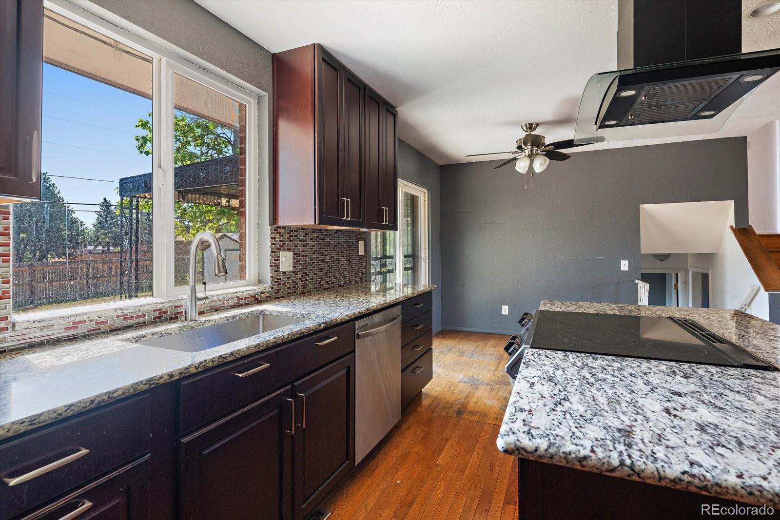 MLS Image #9 for 1048  granby street,aurora, Colorado