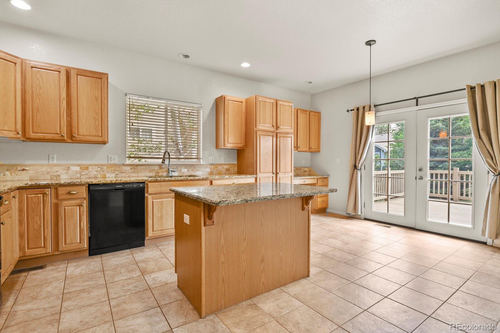 MLS Image #12 for 20734 e peakview place,aurora, Colorado
