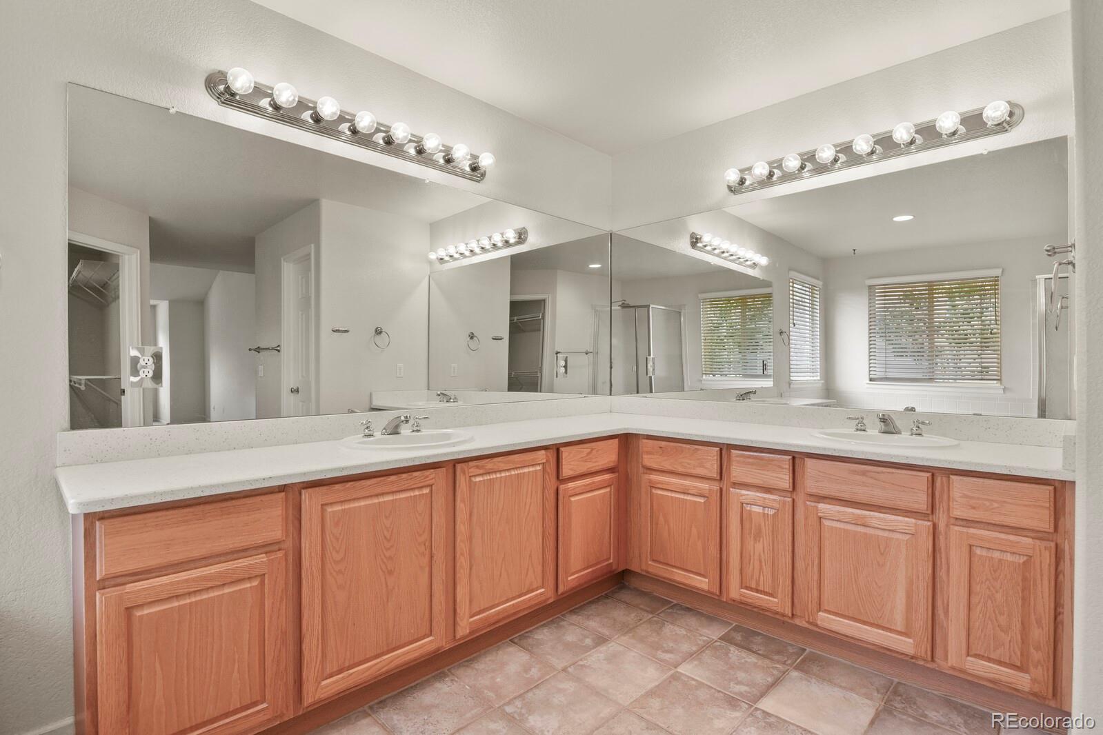 MLS Image #22 for 20734 e peakview place,aurora, Colorado