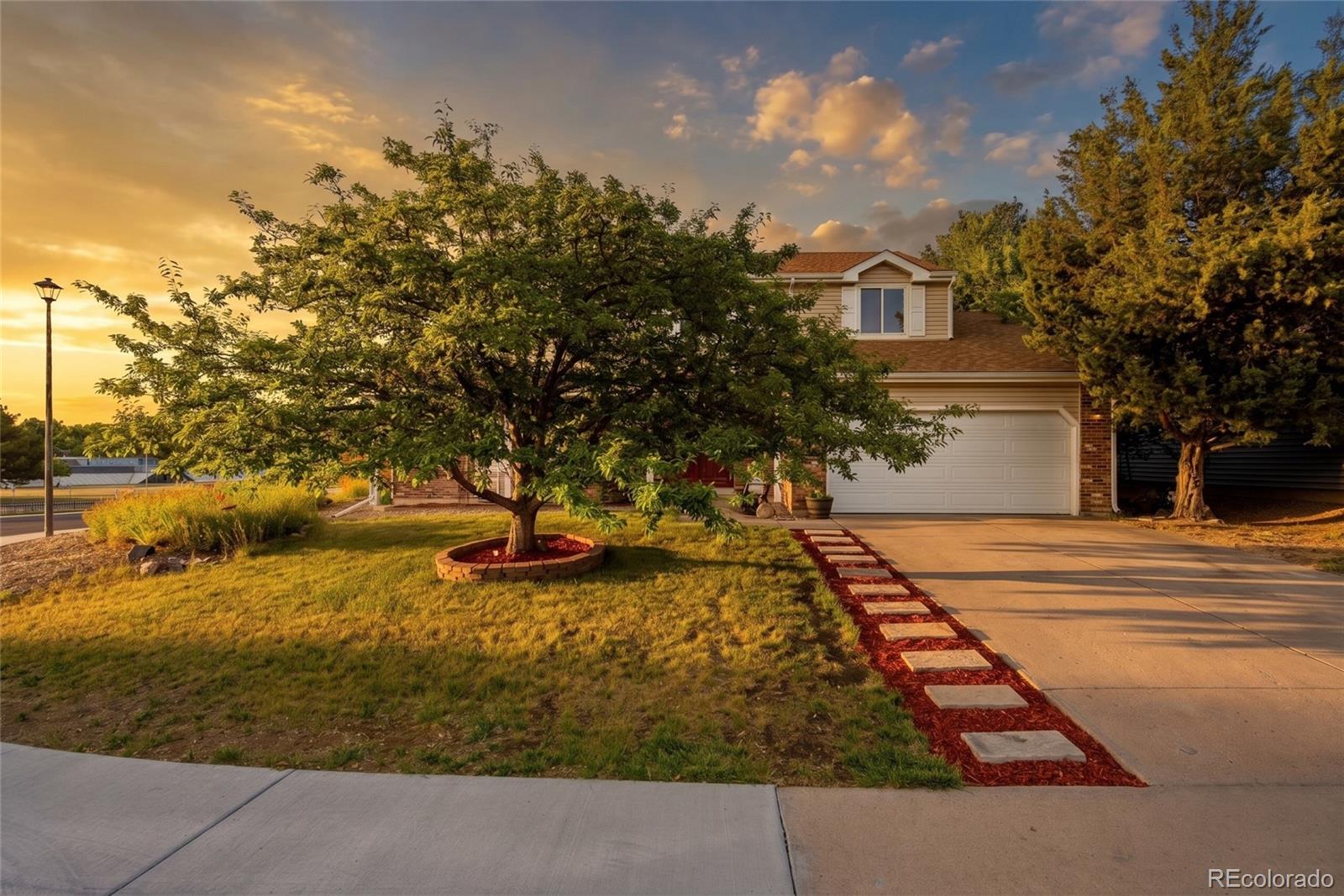 MLS Image #1 for 7992 s corona way,centennial, Colorado