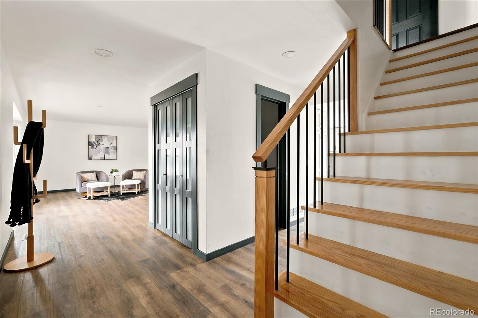 MLS Image #3 for 7992 s corona way,centennial, Colorado