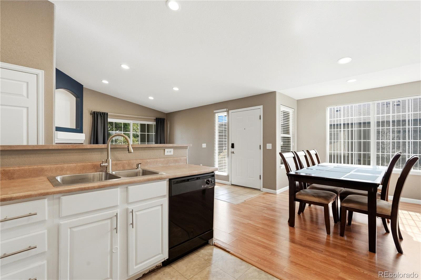 MLS Image #12 for 10070 e carolina drive,denver, Colorado