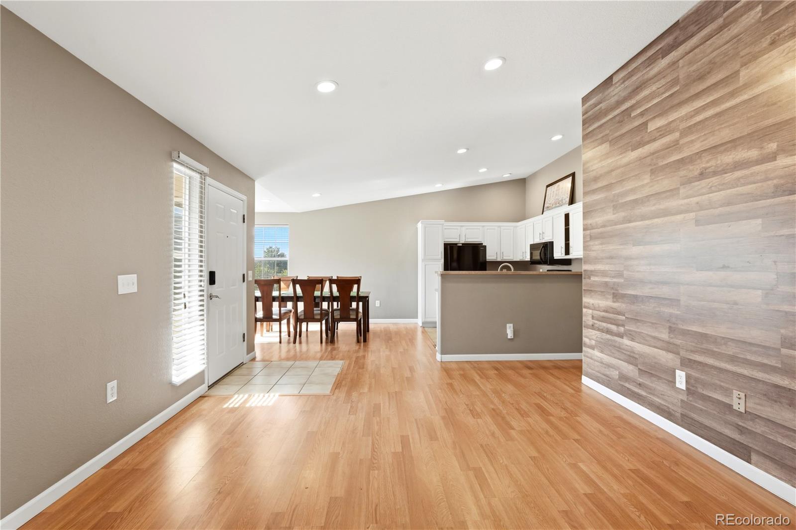 MLS Image #6 for 10070 e carolina drive,denver, Colorado
