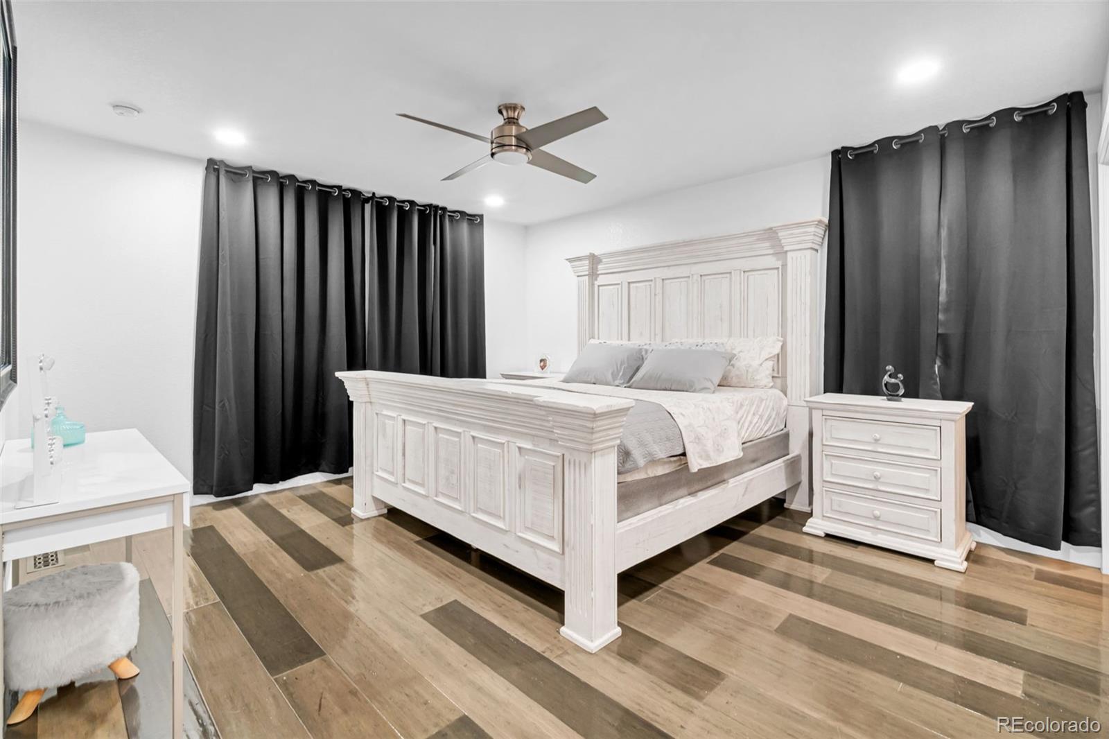 MLS Image #16 for 5564  laredo street,denver, Colorado