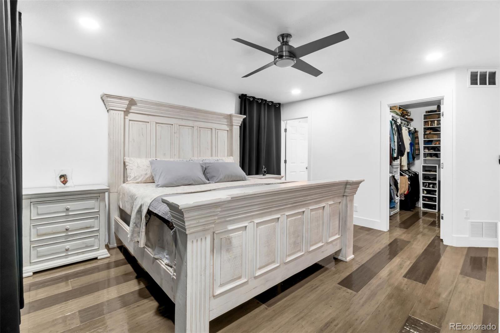 MLS Image #17 for 5564  laredo street,denver, Colorado