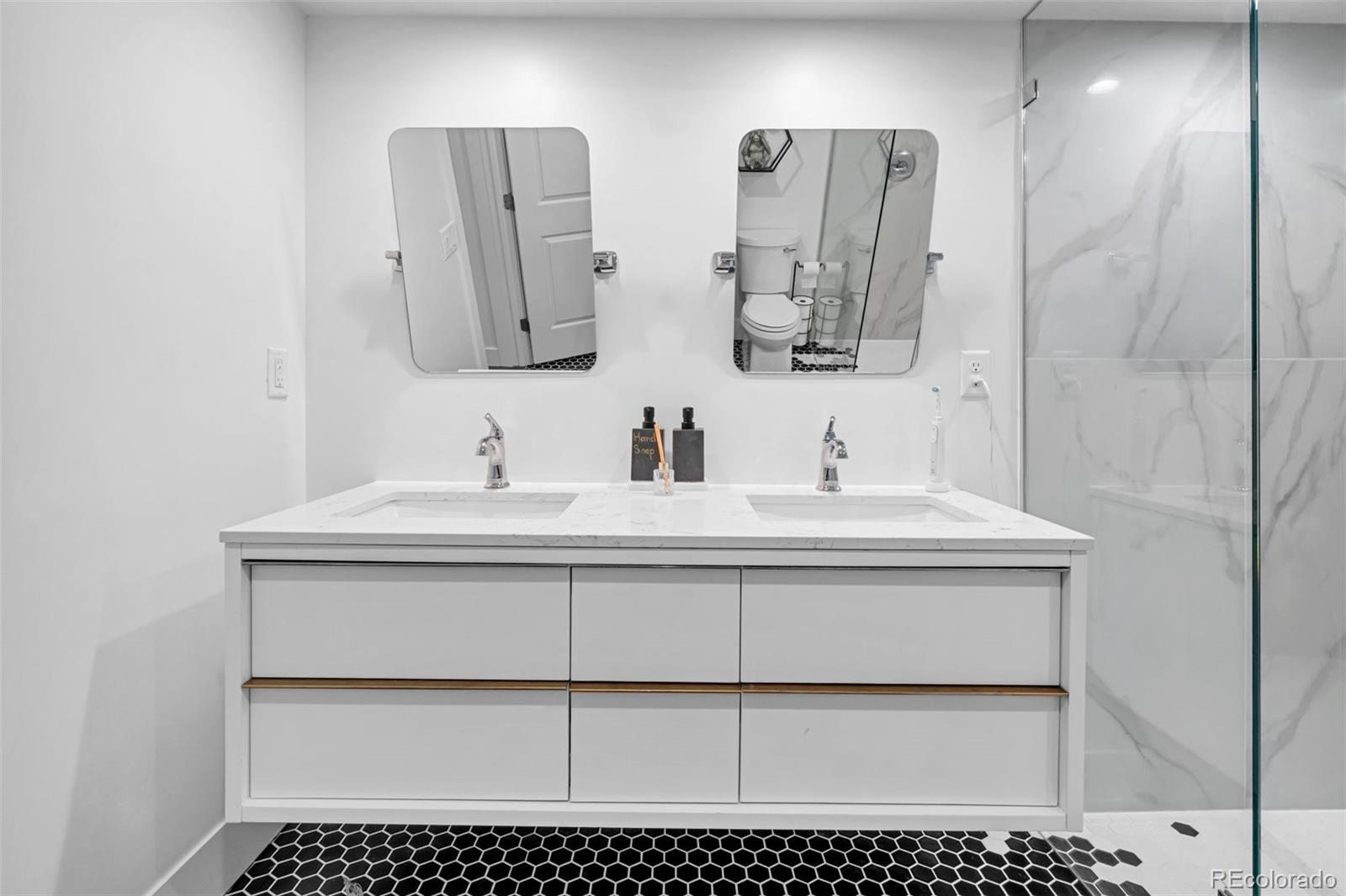 MLS Image #25 for 5564  laredo street,denver, Colorado