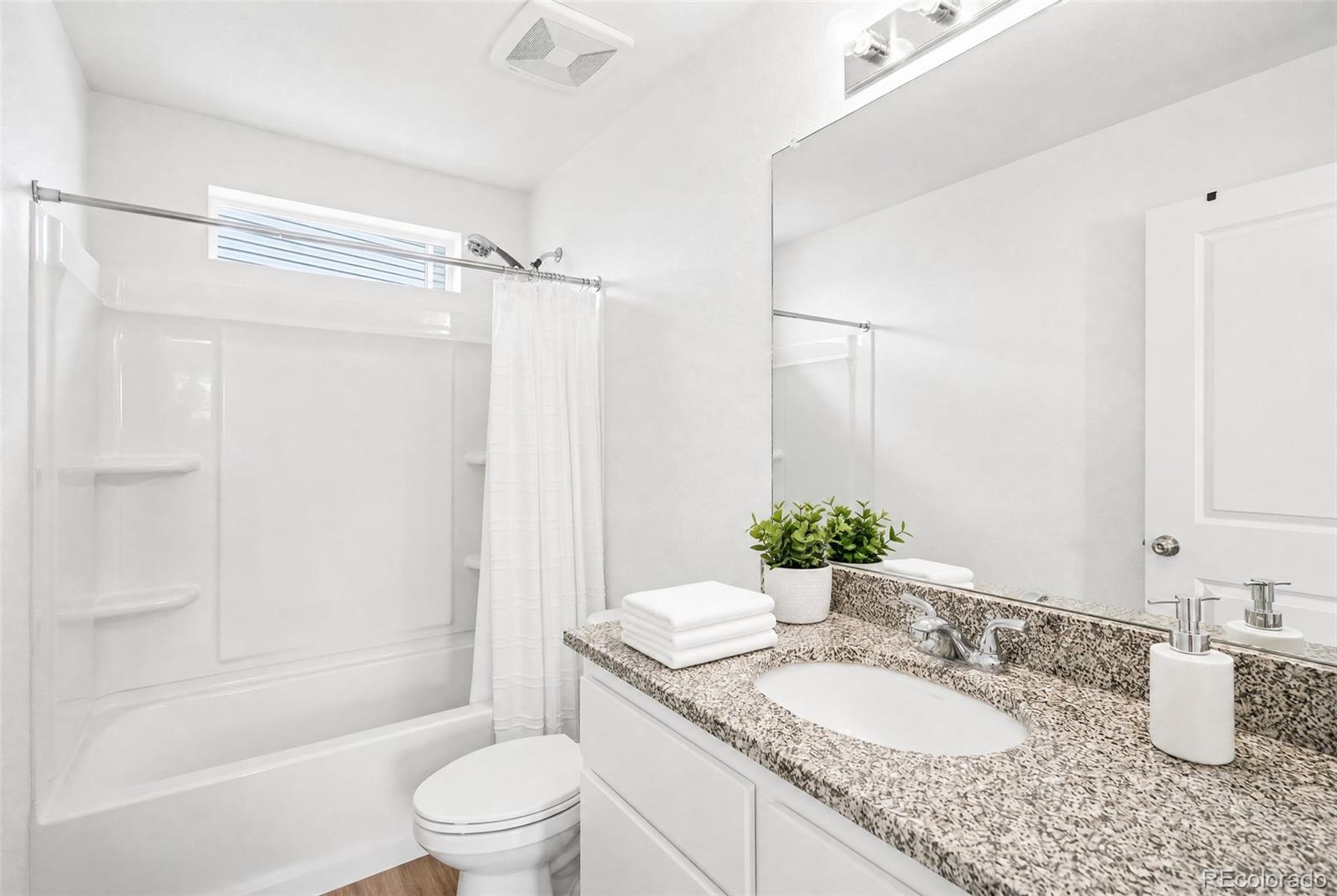 MLS Image #11 for 10347  wheeling street,commerce city, Colorado