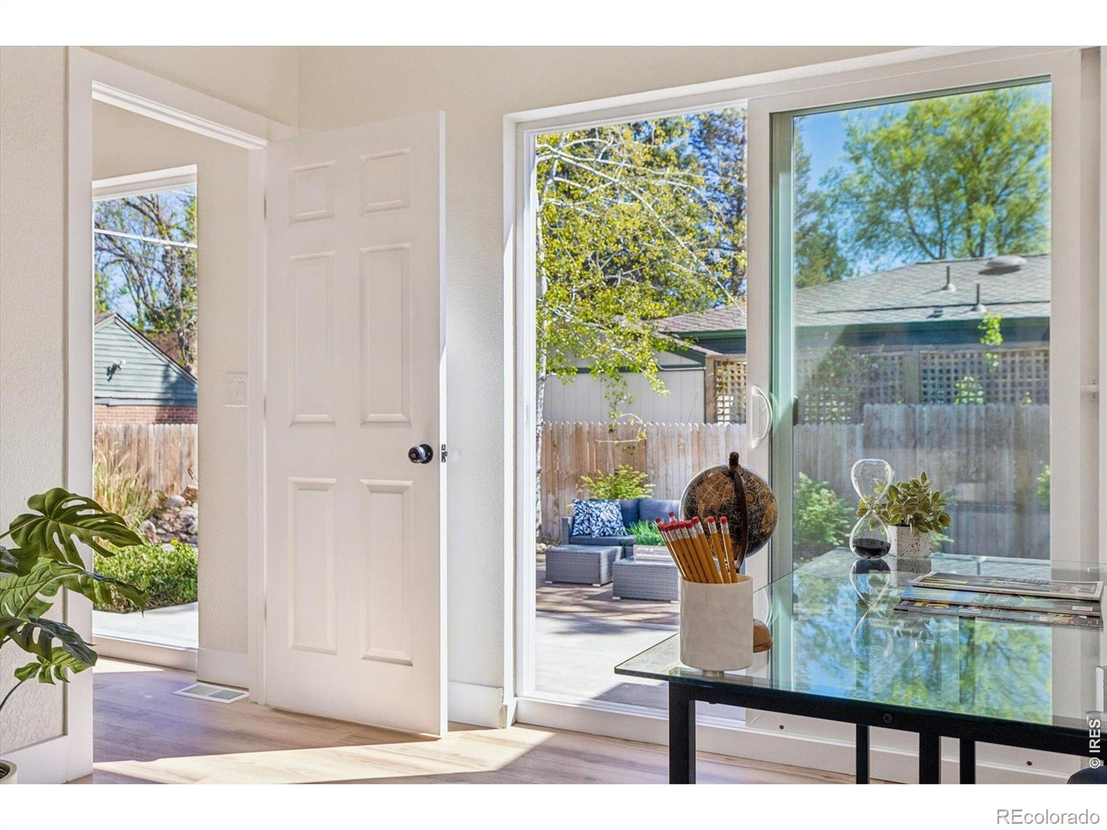 MLS Image #10 for 2260  leyden street,denver, Colorado