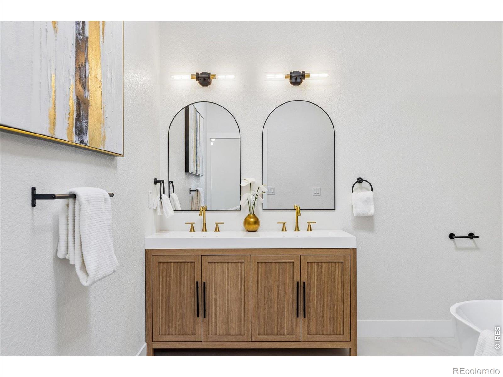 MLS Image #14 for 2260  leyden street,denver, Colorado