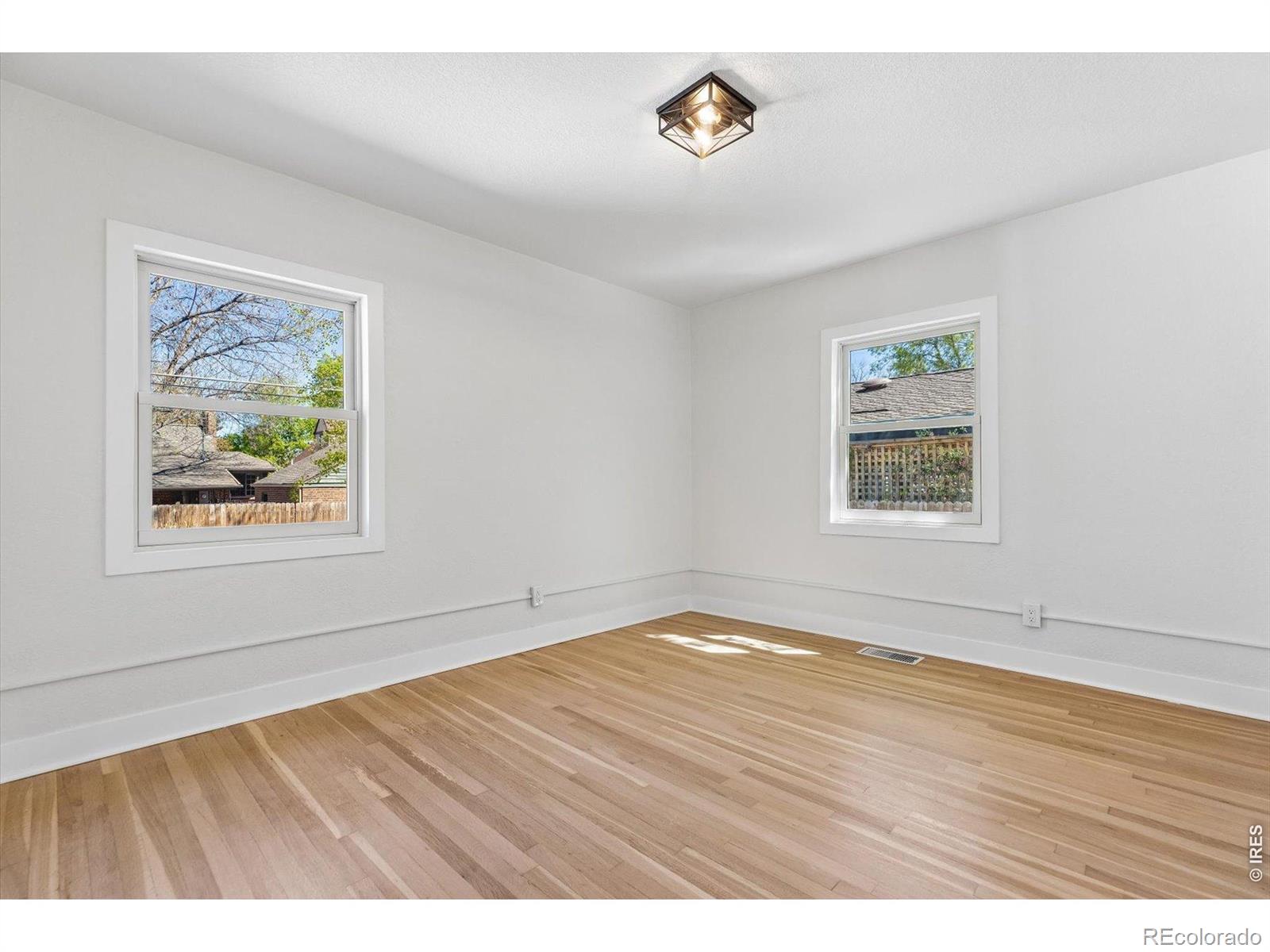 MLS Image #19 for 2260  leyden street,denver, Colorado