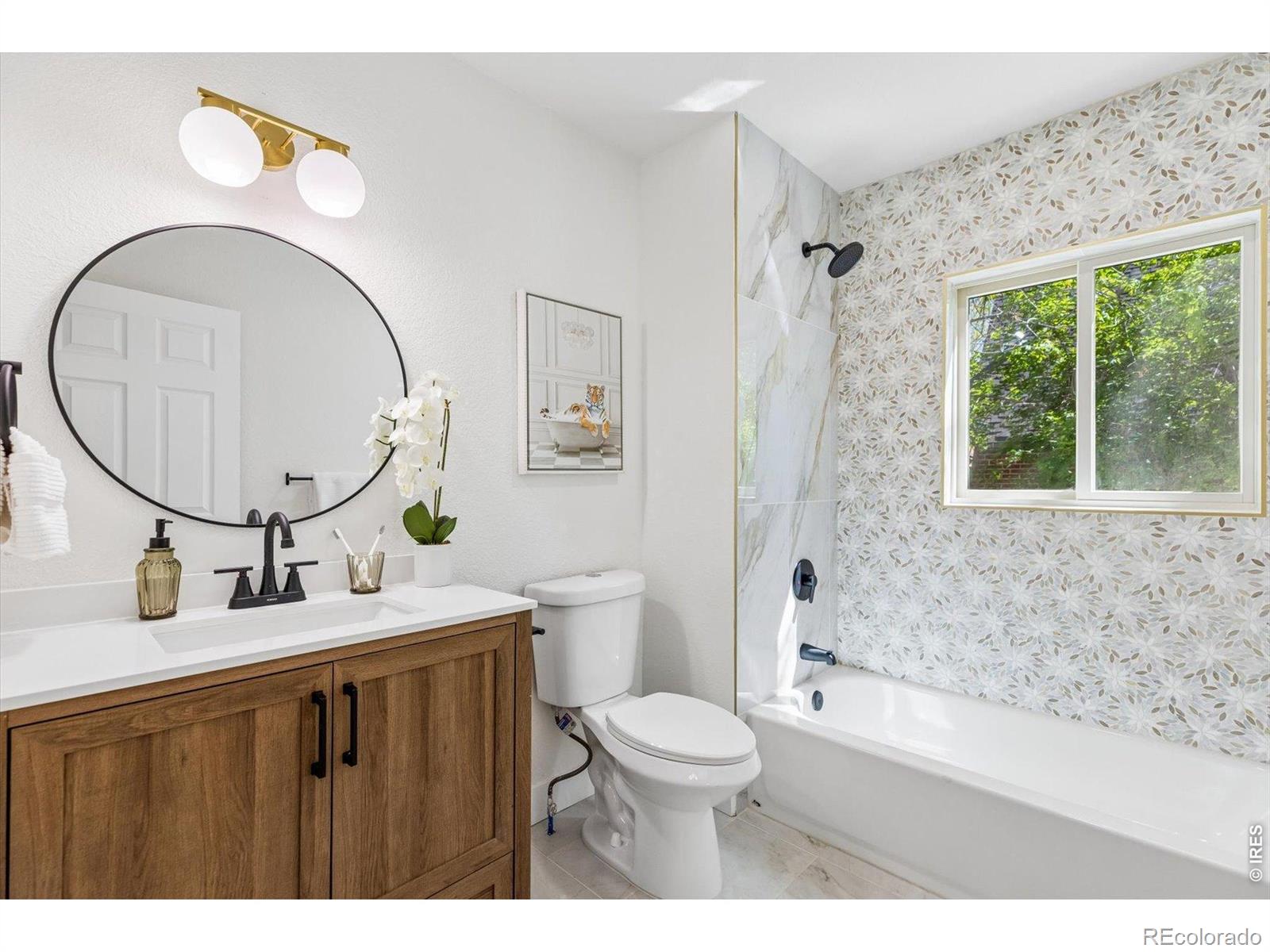 MLS Image #20 for 2260  leyden street,denver, Colorado