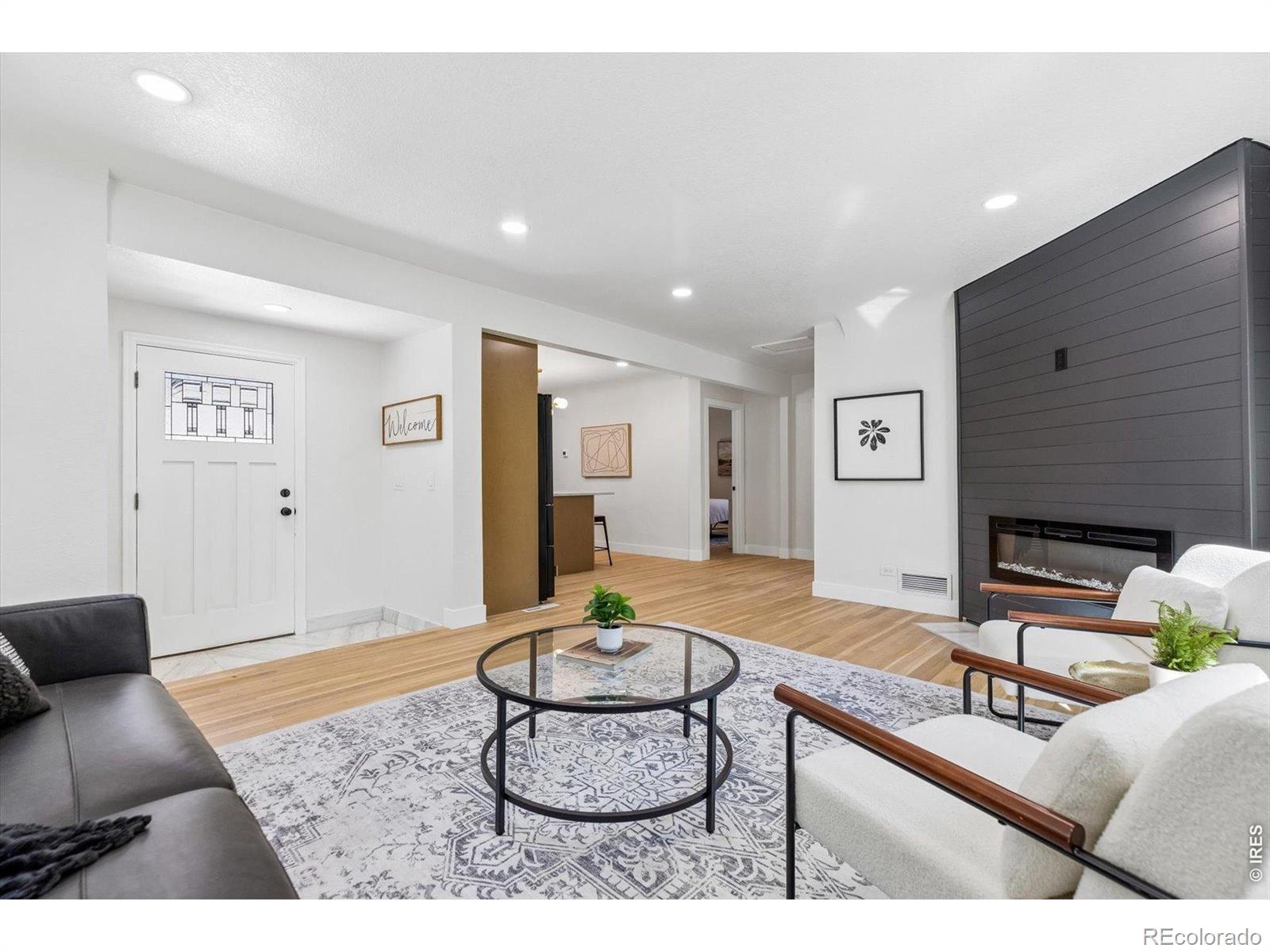 MLS Image #4 for 2260  leyden street,denver, Colorado