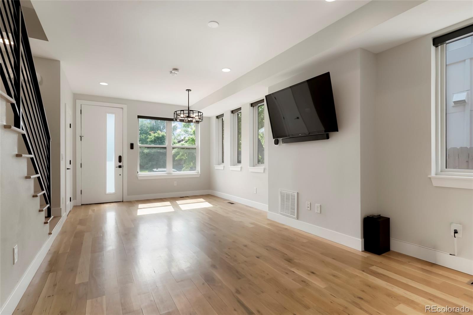 MLS Image #11 for 1385  raleigh street 101,denver, Colorado