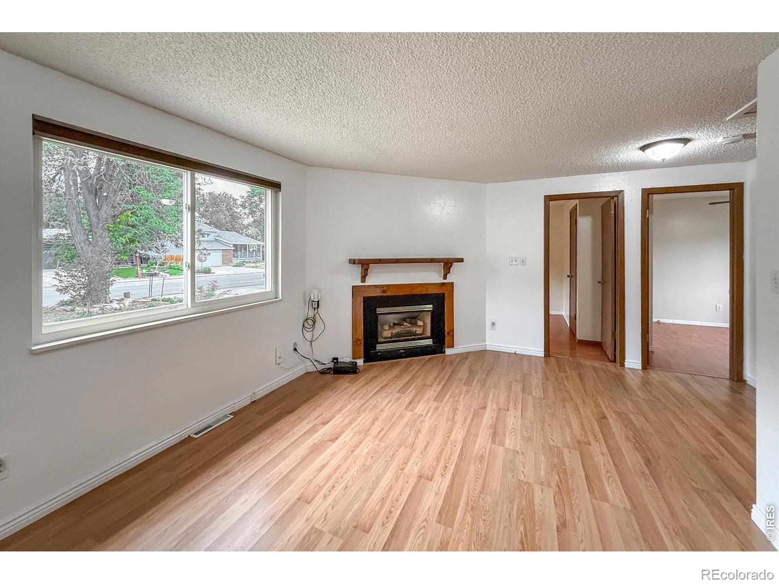 MLS Image #4 for 1739  shavano street,longmont, Colorado