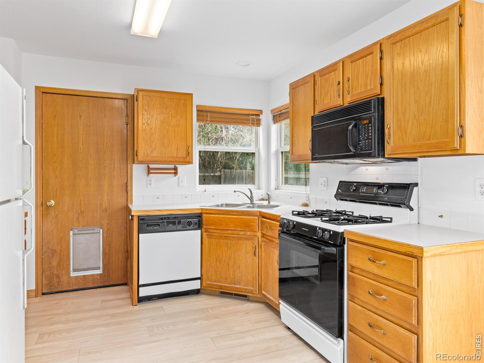 MLS Image #10 for 1531  birmingham drive,fort collins, Colorado