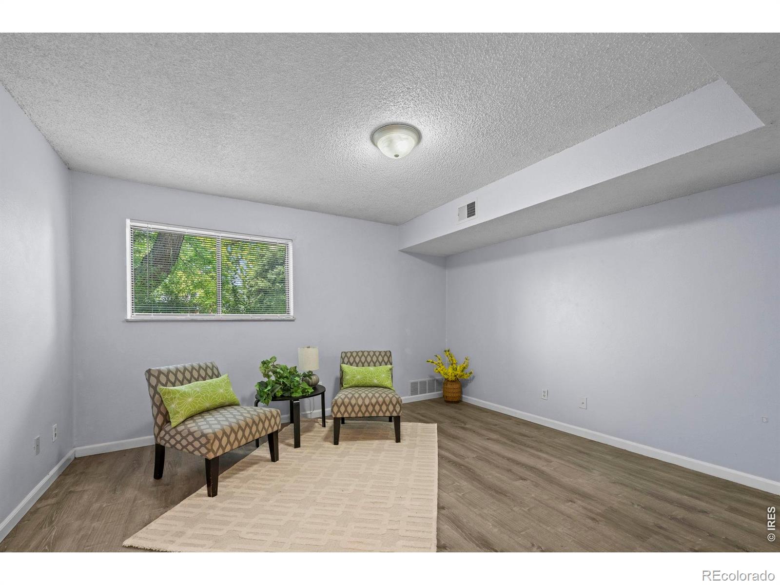MLS Image #12 for 3121 s tamarac drive,denver, Colorado