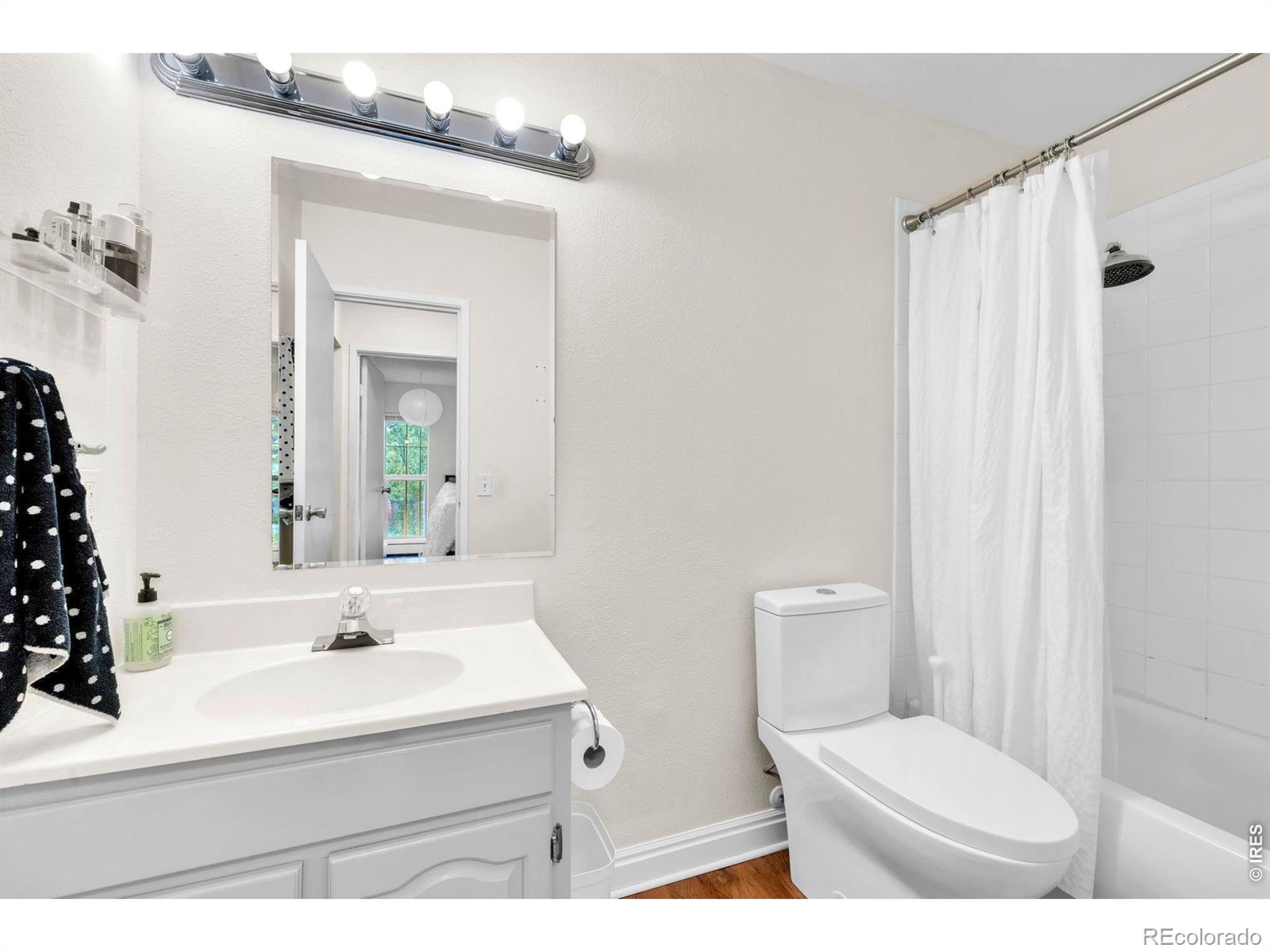 MLS Image #10 for 850 w moorhead circle,boulder, Colorado