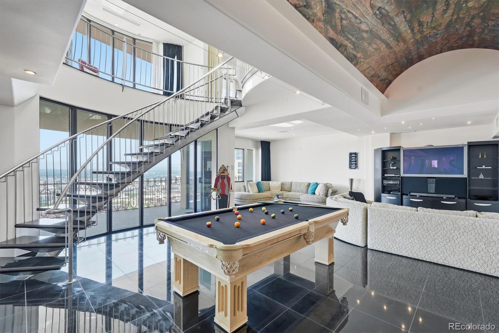 MLS Image #17 for 1020  15th street,denver, Colorado