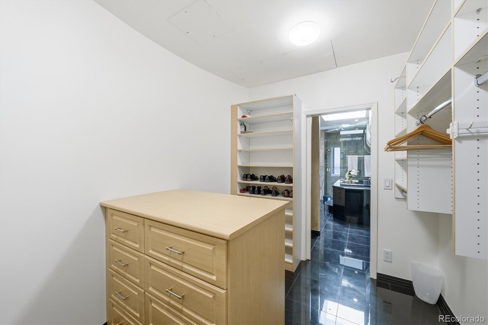 MLS Image #30 for 1020  15th street,denver, Colorado