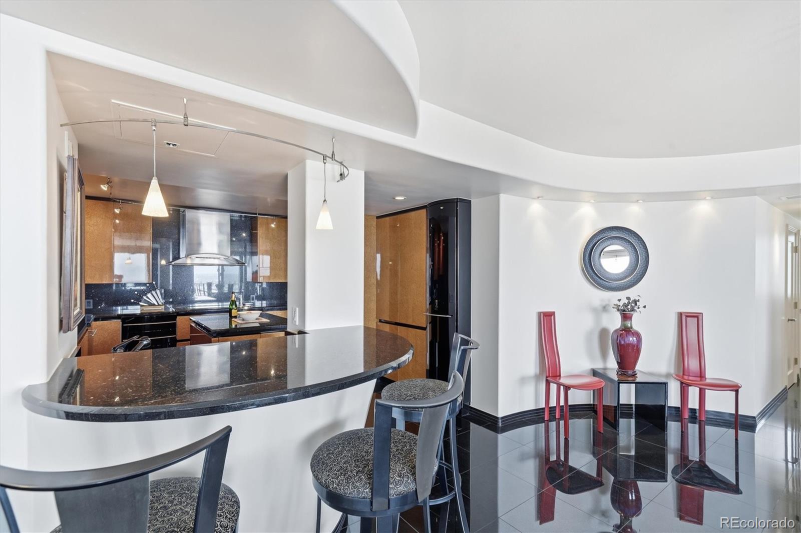 MLS Image #4 for 1020  15th street,denver, Colorado