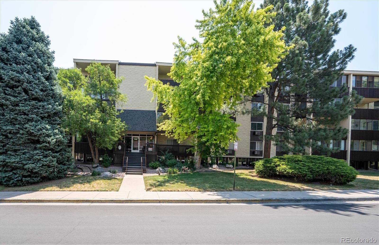 MLS Image #21 for 7020 e girard avenue,denver, Colorado