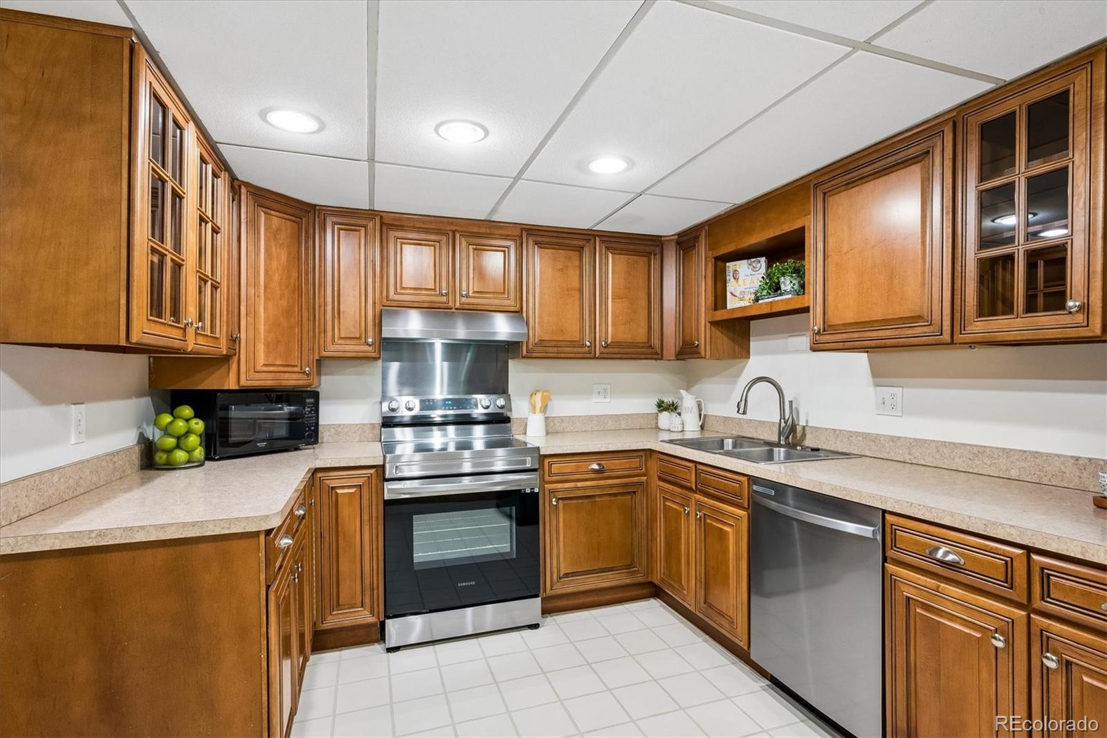 MLS Image #8 for 7020 e girard avenue,denver, Colorado
