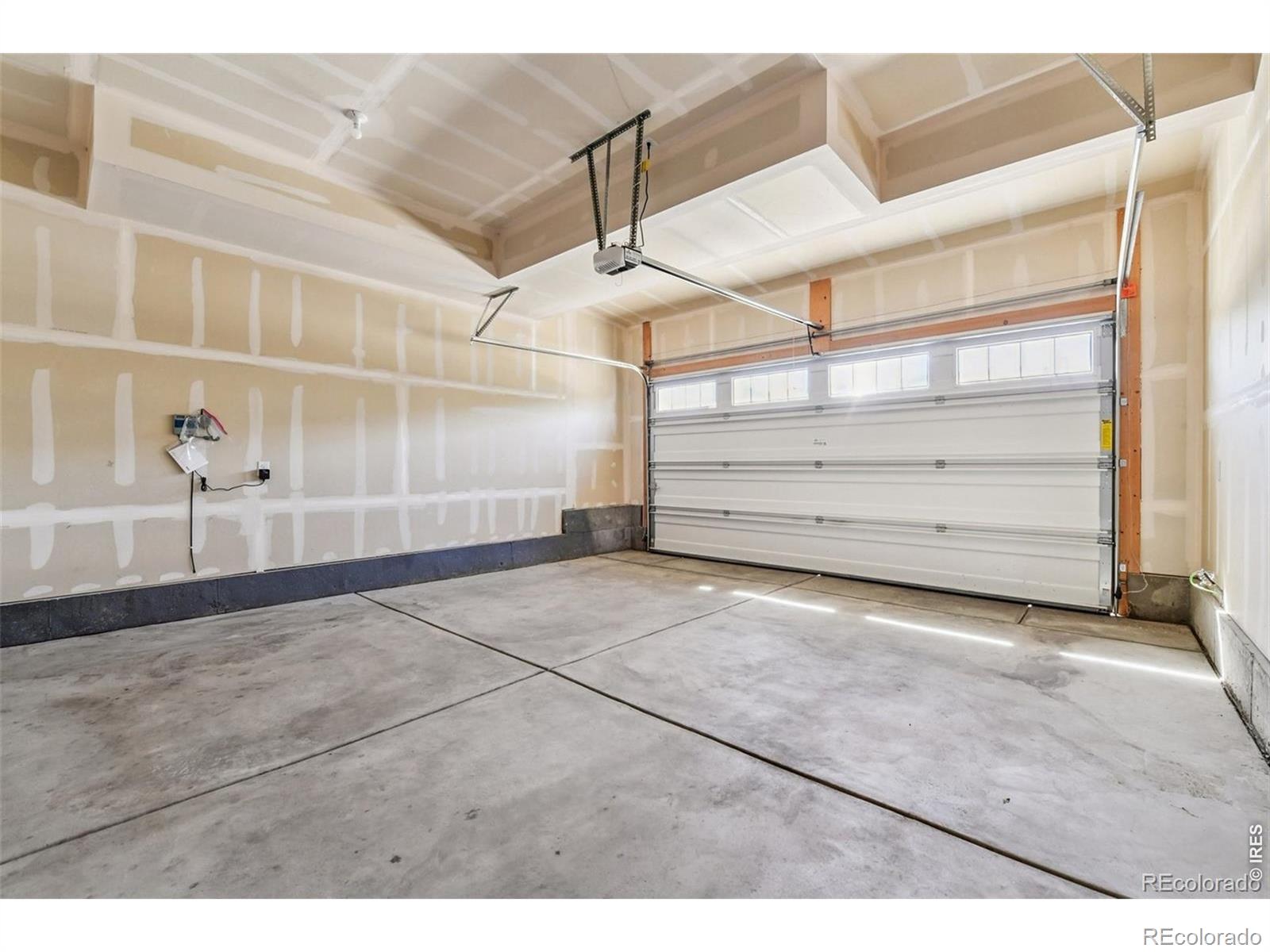 MLS Image #35 for 24321 e tennessee place,aurora, Colorado