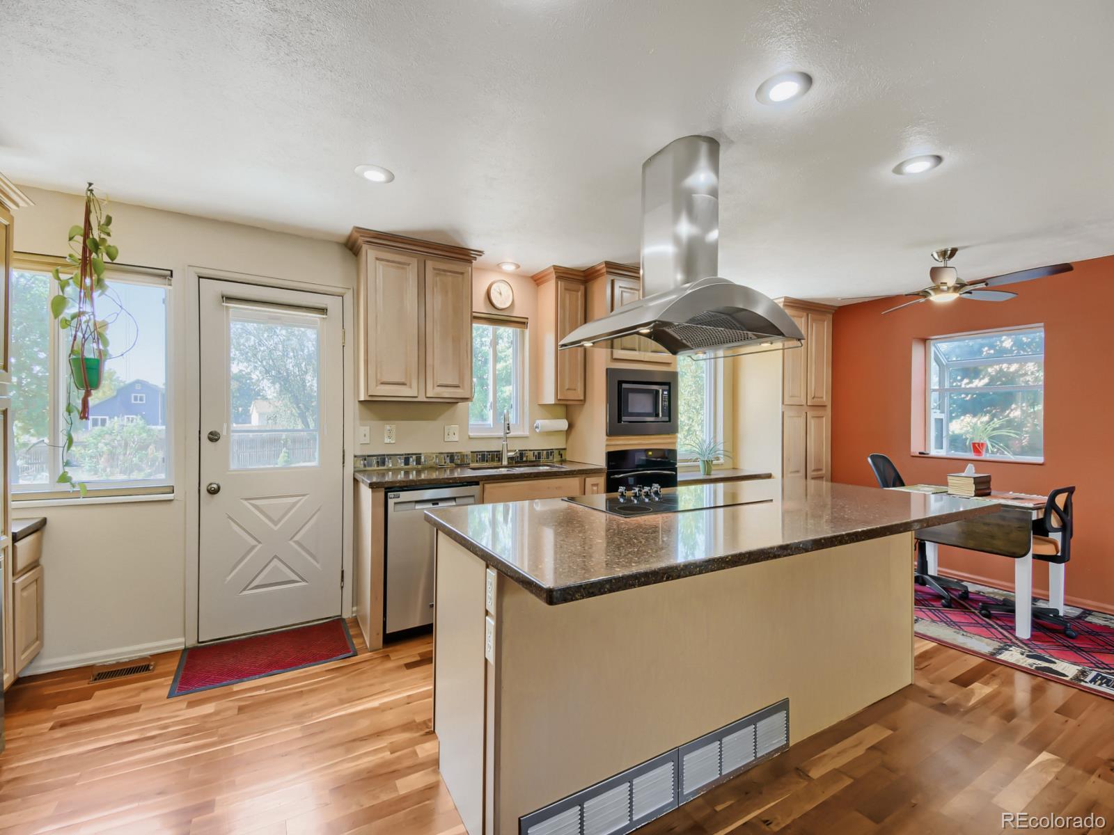 MLS Image #7 for 6330 w 112th place,westminster, Colorado