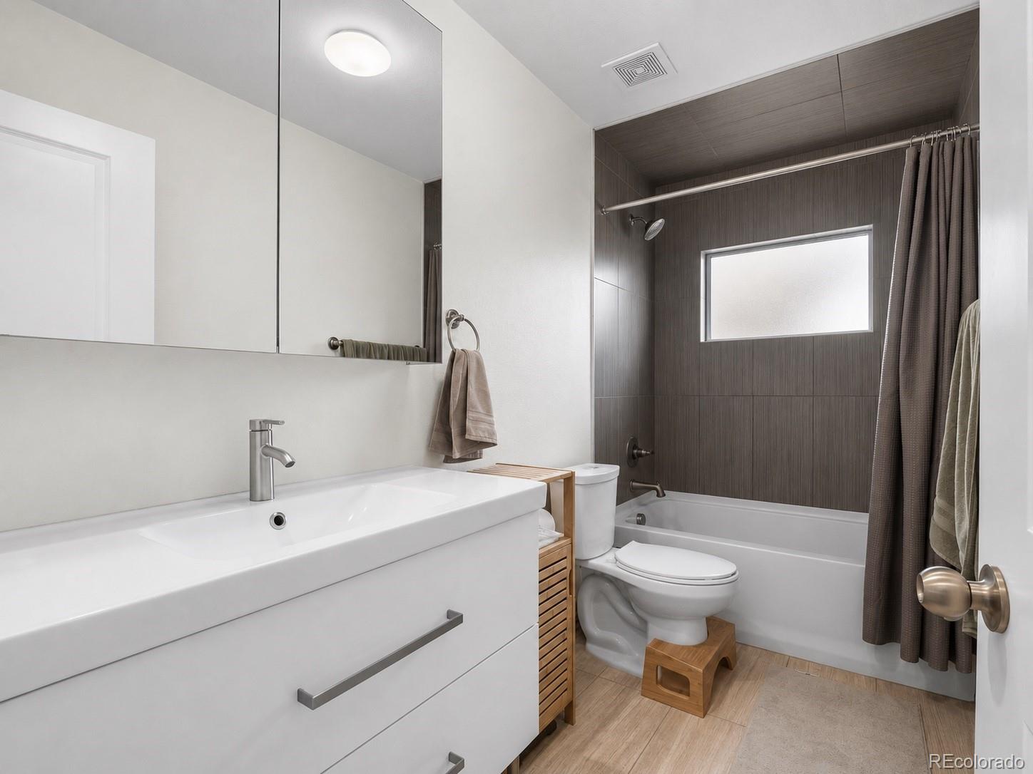 MLS Image #16 for 3845  wyandot street,denver, Colorado