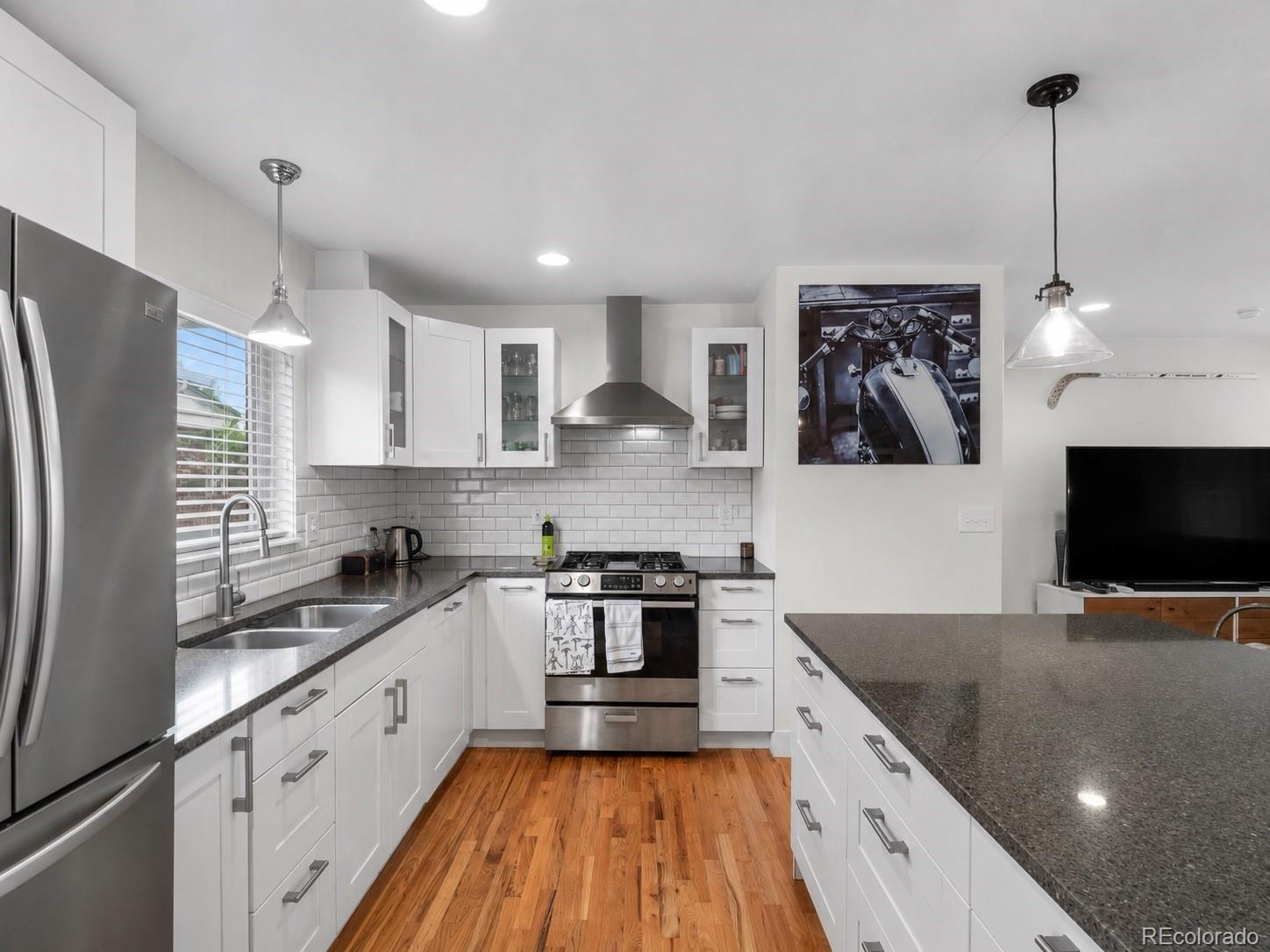 MLS Image #9 for 3845  wyandot street,denver, Colorado