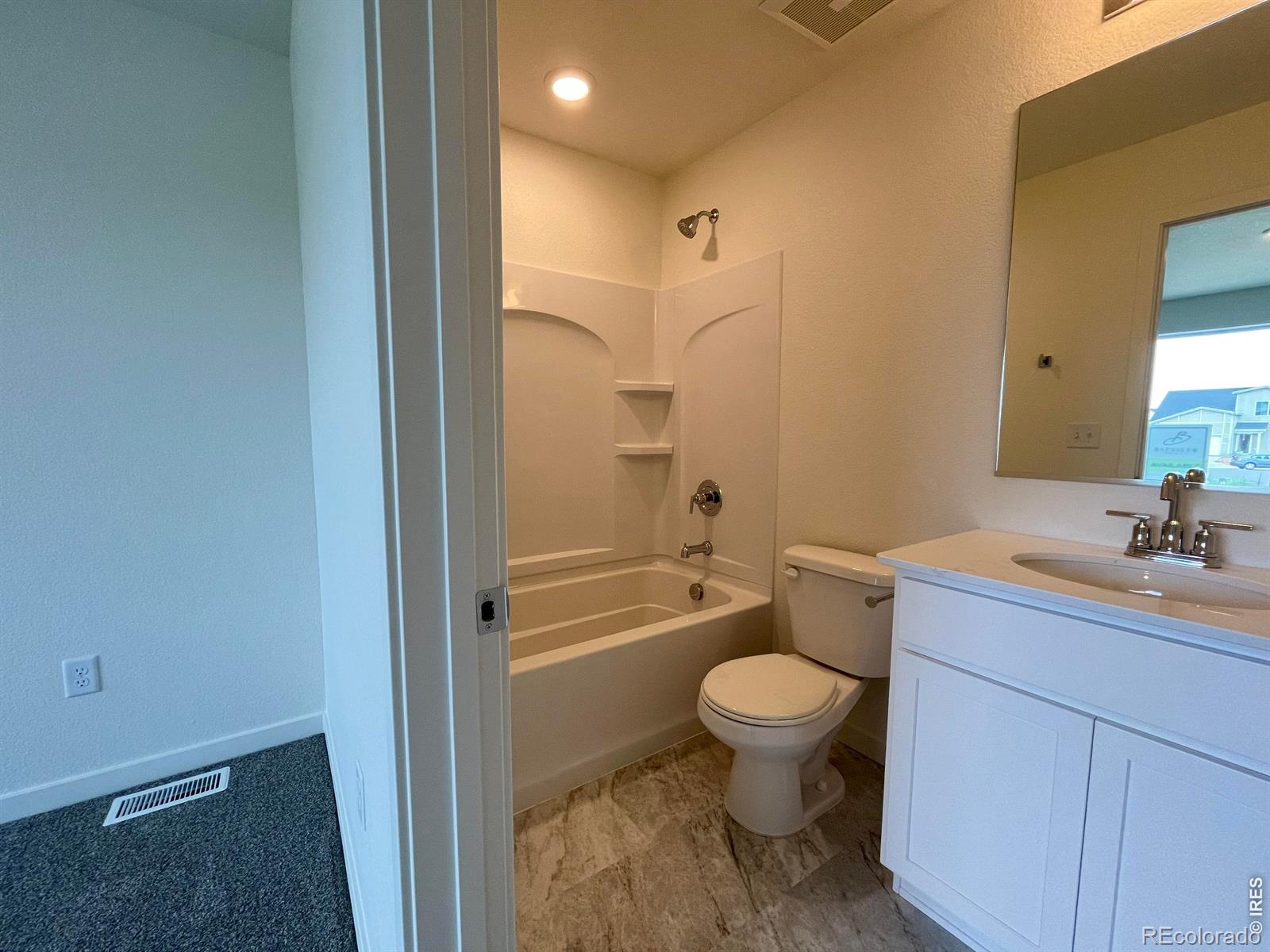 MLS Image #11 for 4029  hewlett street,evans, Colorado