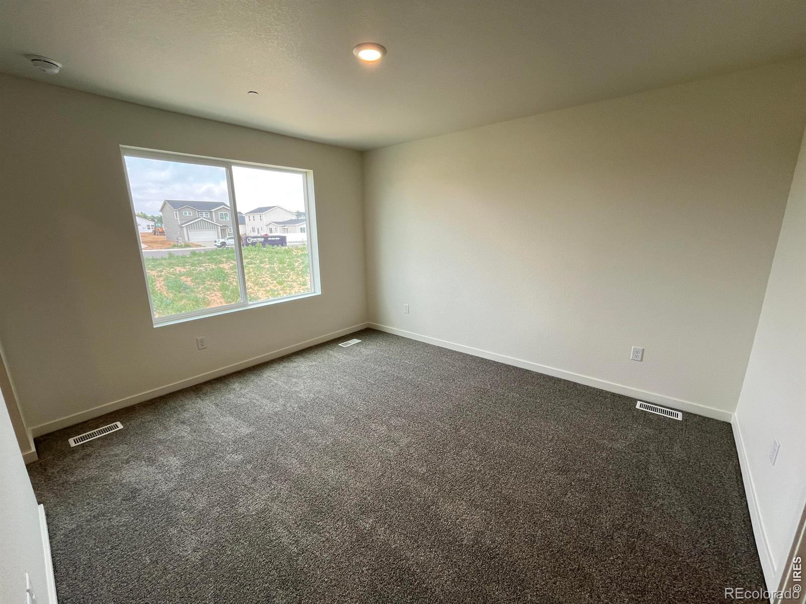 MLS Image #9 for 4029  hewlett street,evans, Colorado