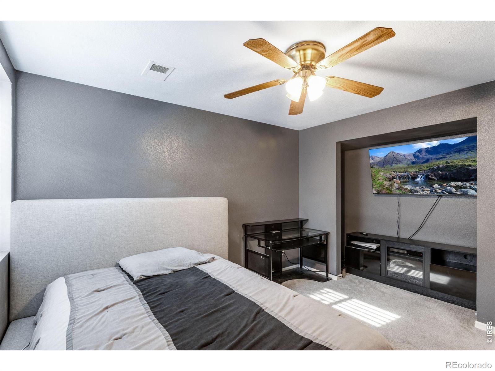 MLS Image #28 for 3810  dove lane,evans, Colorado