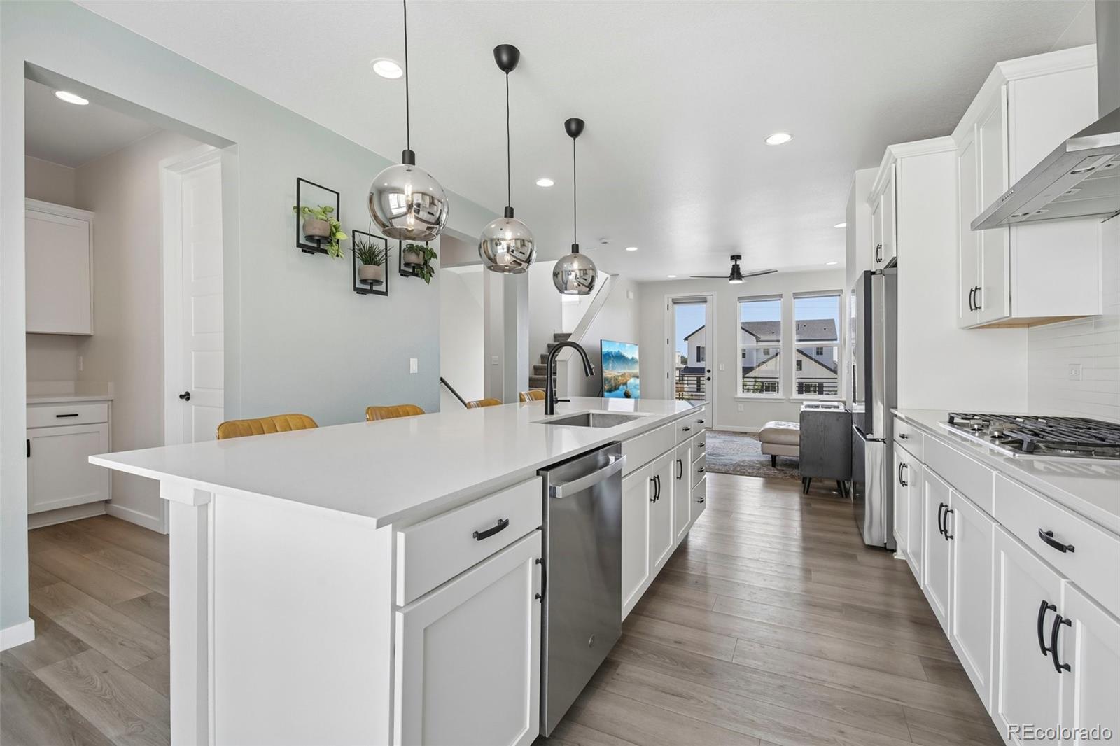 MLS Image #1 for 5195  queen court,arvada, Colorado